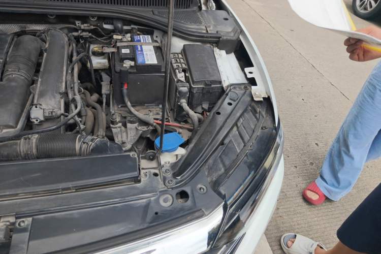 Used Volkswagen Sagitar 2019 280TSI DSG Comfort Version China VI Standard Engine Bay Left