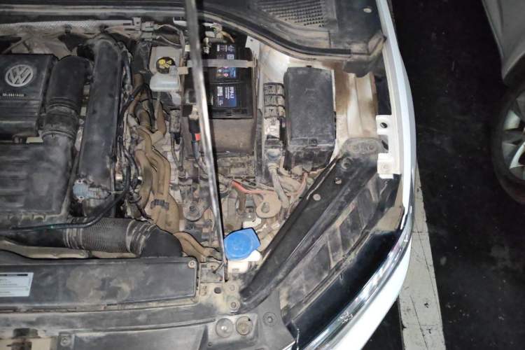 Used Volkswagen Sagitar 2019 200TSI DSG Comfort Version China VI Standard Engine Bay Left