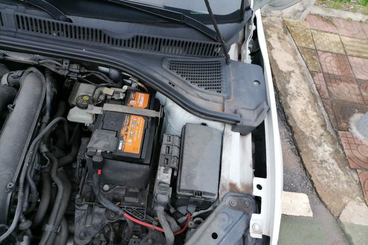 Used Volkswagen Sagitar 2019 280TSI DSG Comfort Version China VI Standard Engine Bay Left