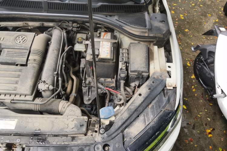 Used Volkswagen Sagitar 2019 200TSI DSG Comfort Version China VI Standard Engine Bay Left