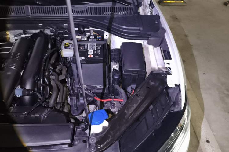 Used Volkswagen Sagitar 2019 280TSI DSG Comfort Version China VI Standard Engine Bay Left