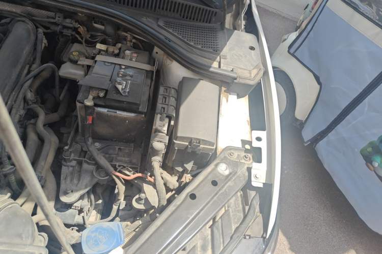 Used Volkswagen Sagitar 2019 280TSI DSG Comfort Version China VI Standard Engine Bay Left