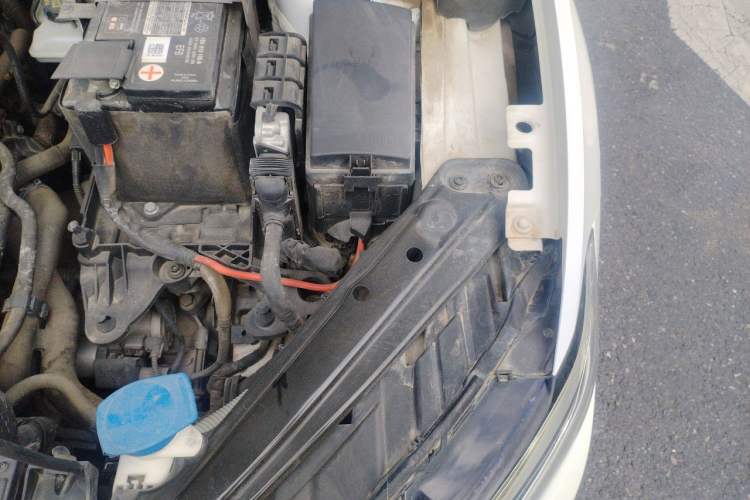 Used Volkswagen Sagitar 2019 200TSI DSG Comfort Version China VI Standard Engine Bay Left