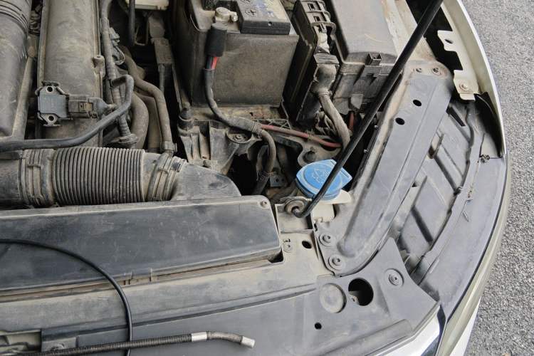 Used Volkswagen Sagitar 2019 280TSI DSG Comfort Version China VI Standard Engine Bay Left