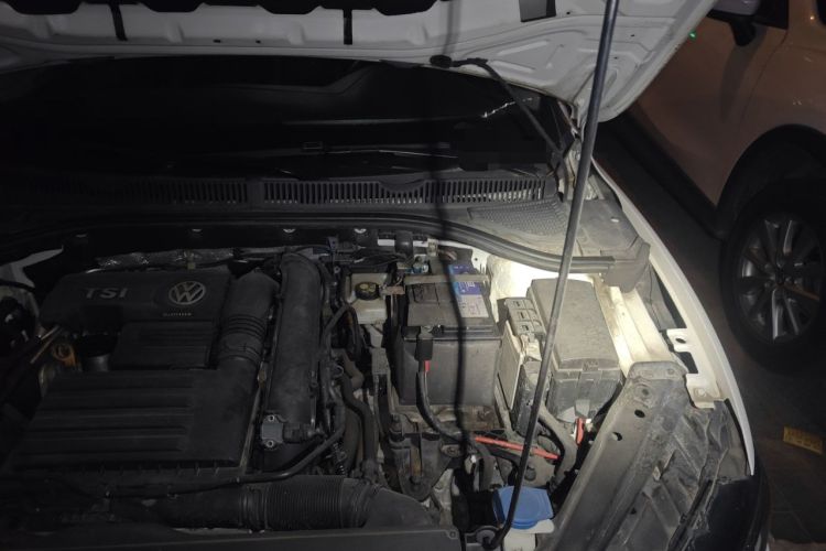 Used Volkswagen Sagitar 2019 280TSI DSG Comfort Version China VI Standard Engine Bay Left