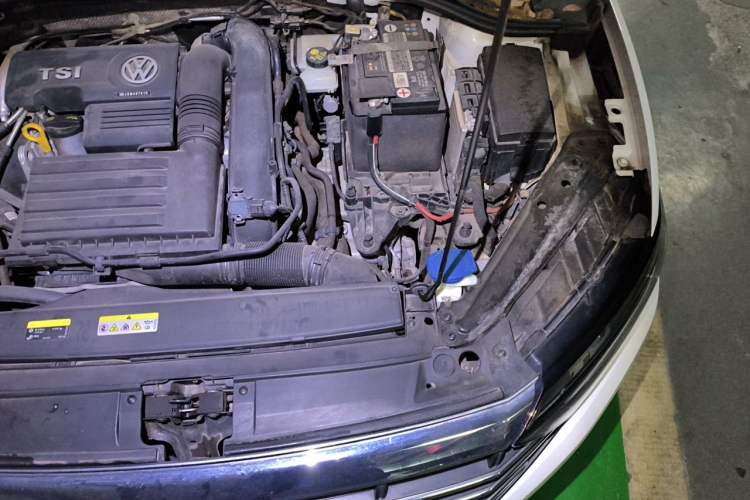 Used Volkswagen Sagitar 2019 280TSI DSG Comfort Version China VI Standard Engine Bay Left