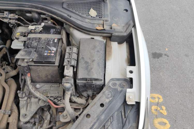 Used Volkswagen Sagitar 2019 280TSI DSG Comfort Version China VI Standard Engine Bay Left
