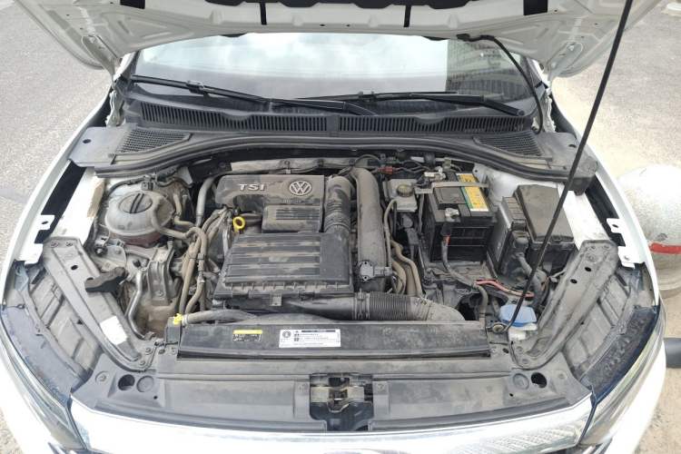 Used Volkswagen Sagitar 2019 280TSI DSG Comfort Version China V Standard Engine Bay