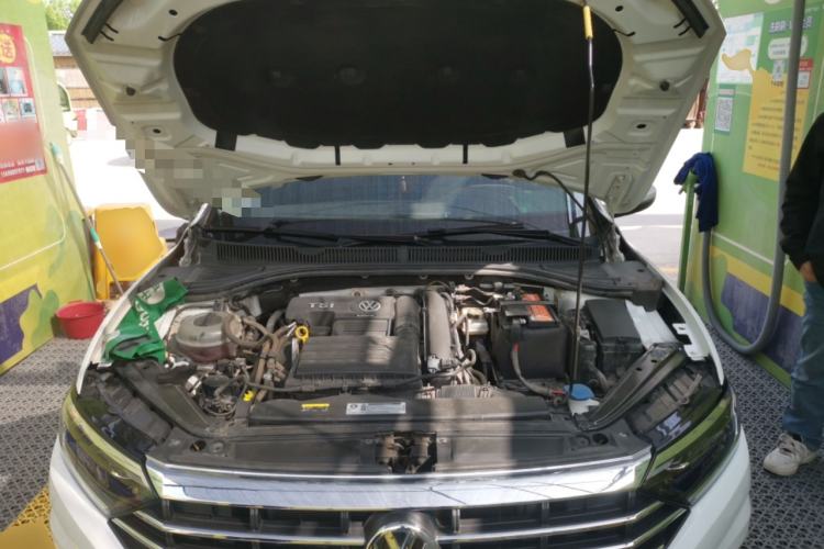 Used Volkswagen Sagitar 2019 280TSI DSG Comfort Version China VI Standard Engine Bay