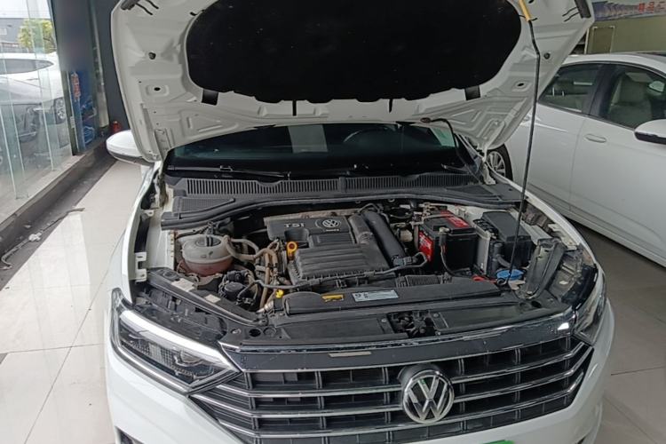 Used Volkswagen Sagitar 2019 280TSI DSG Comfort Version China VI Standard Engine Bay