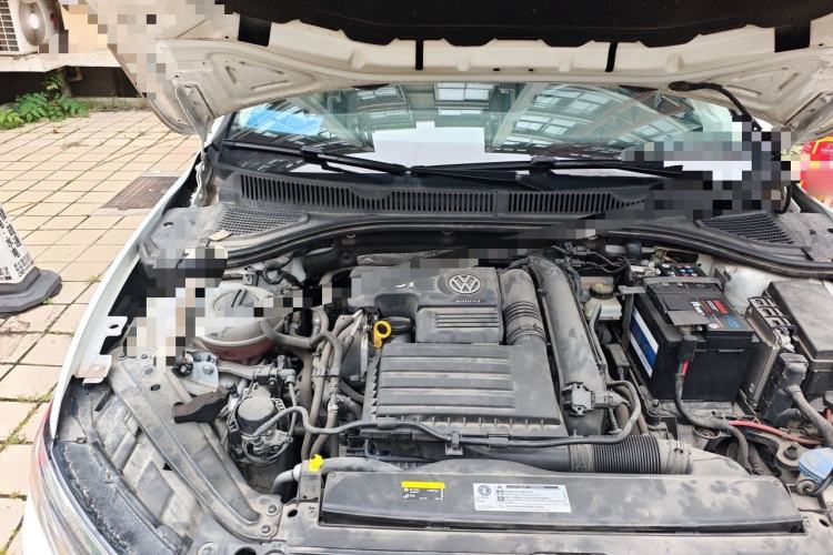 Used Volkswagen Sagitar 2019 280TSI DSG Comfort Version China VI Standard Engine Bay Right
