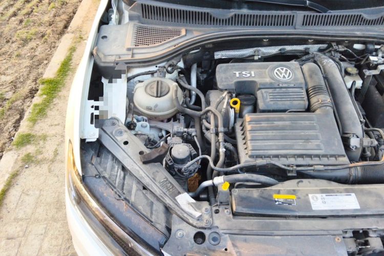 Used Volkswagen Sagitar 2019 280TSI DSG Comfort Version China VI Standard Engine Bay Right