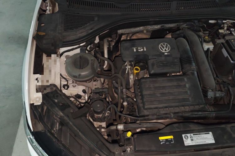 Used Volkswagen Sagitar 2019 280TSI DSG Comfort Version China VI Standard Engine Bay Right