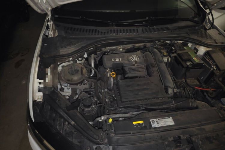Used Volkswagen Sagitar 2019 280TSI DSG Comfort Version China VI Standard Engine Bay Right