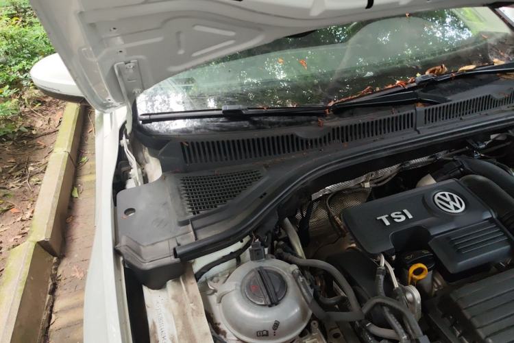 Used Volkswagen Sagitar 2019 280TSI DSG Comfort Version China VI Standard Engine Bay Right