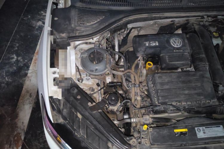 Used Volkswagen Sagitar 2019 200TSI DSG Comfort Version China VI Standard Engine Bay Right