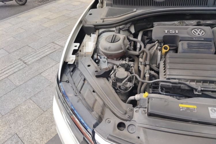 Used Volkswagen Sagitar 2019 280TSI DSG Comfort Version China VI Standard Engine Bay Right