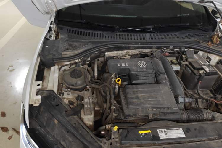 Used Volkswagen Sagitar 2019 280TSI DSG Comfort Version China V Standard Engine Bay Right