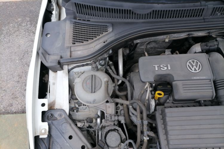 Used Volkswagen Sagitar 2019 280TSI DSG Comfort Version China VI Standard Engine Bay Right