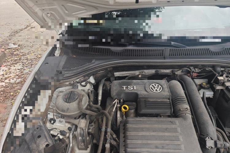 Used Volkswagen Sagitar 2019 280TSI DSG Luxury Model China V Emission Standard Engine Bay Right
