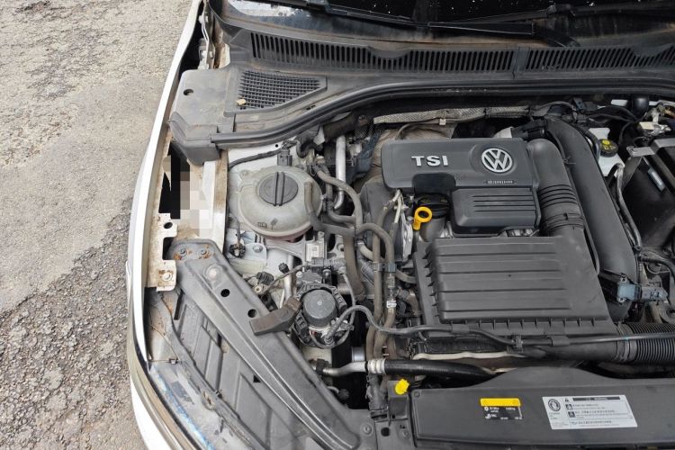 Used Volkswagen Sagitar 2019 280TSI DSG Comfort Version China VI Standard Engine Bay Right