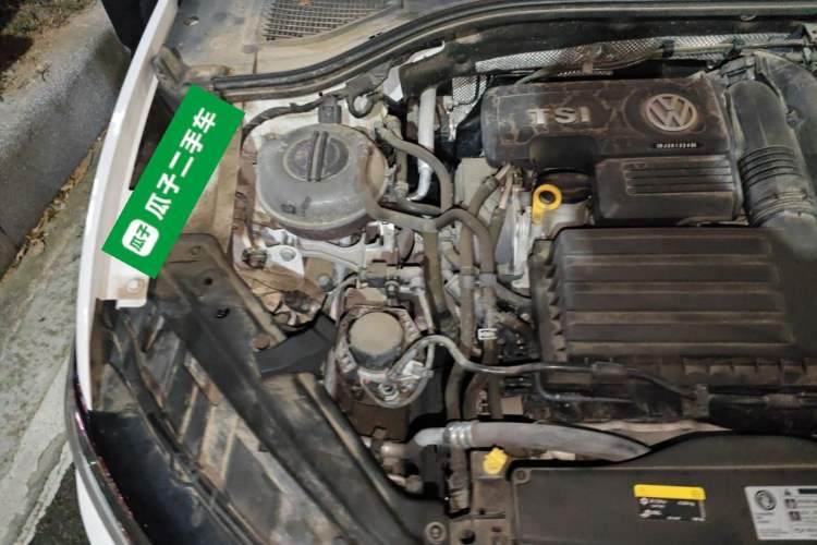 Used Volkswagen Sagitar 2019 280TSI DSG Comfort Version China VI Standard Engine Bay Right