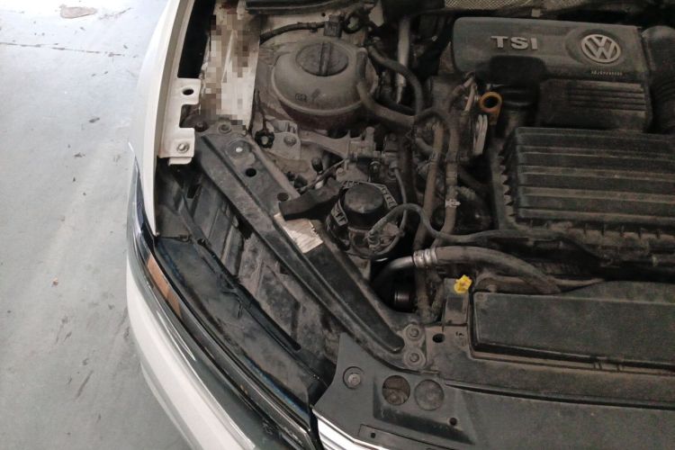 Used Volkswagen Sagitar 2019 280TSI DSG Comfort Version China VI Standard Engine Bay Right