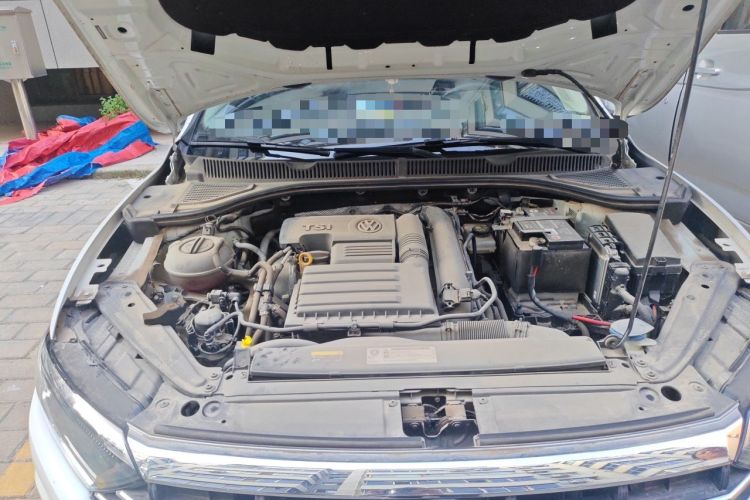 Used Volkswagen Sagitar 2019 280TSI DSG Comfort Version China VI Standard Engine Bay Right