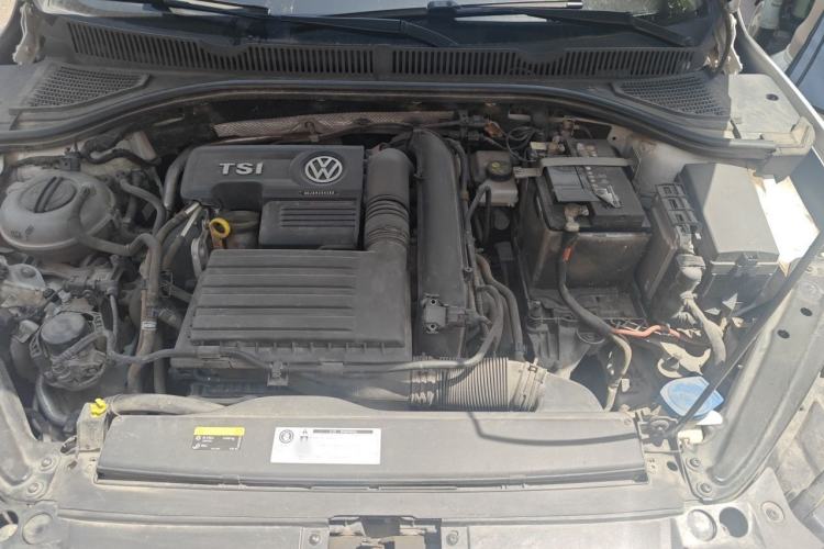 Used Volkswagen Sagitar 2019 280TSI DSG Comfort Version China VI Standard Engine Bay