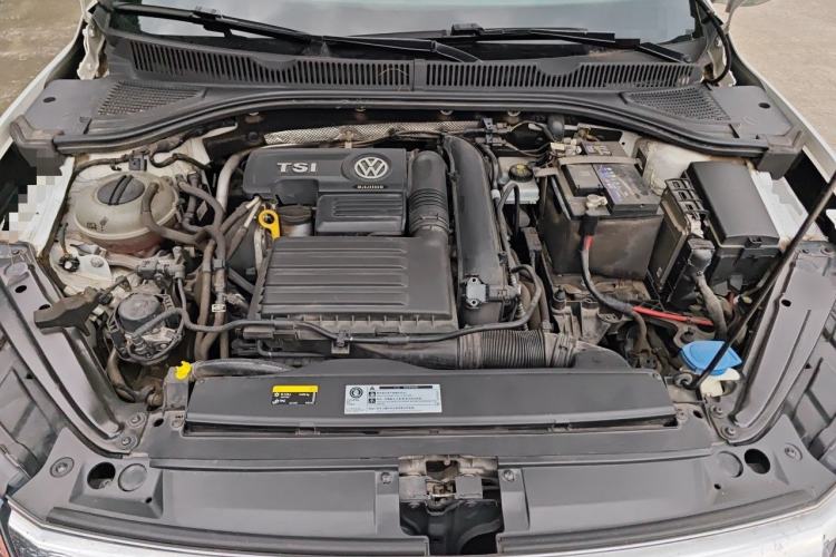 Used Volkswagen Sagitar 2019 280TSI DSG Comfort Version China VI Standard Engine Bay