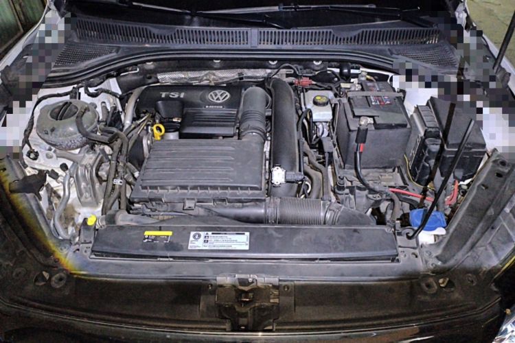 Used Volkswagen Sagitar 2019 200TSI DSG Comfort Version China V Standard Engine Bay