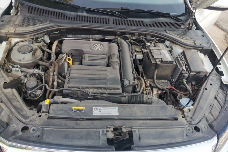 Used Volkswagen Sagitar 2019 200TSI DSG Comfort Version China VI Standard Engine Bay