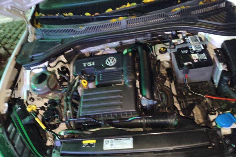Used Volkswagen Sagitar 2019 280TSI DSG Luxury Version China VI Standard Engine Bay
