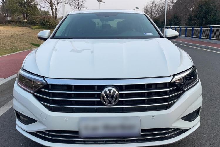 Used Volkswagen Sagitar 2019 280TSI DSG Luxury Version China VI Standard Exterior 1