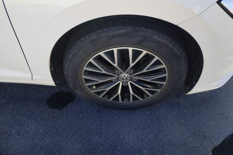 Used Volkswagen Sagitar 2019 200TSI DSG Comfort Version China V Standard Exterior 1