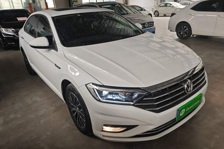 Used Volkswagen Sagitar 2019 200TSI DSG Comfort Version China VI Standard Exterior 1