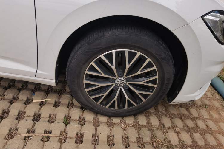 Used Volkswagen Sagitar 2019 200TSI DSG Comfort Version China VI Standard Exterior 1