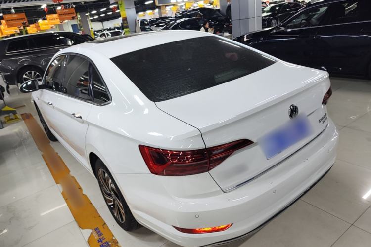 Used Volkswagen Sagitar 2019 280TSI DSG Luxury Version China VI Standard Exterior 2
