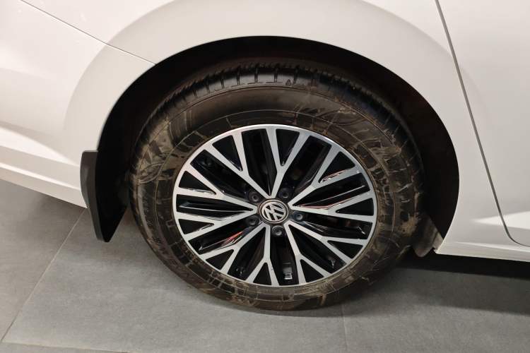 Used Volkswagen Sagitar 2019 280TSI DSG Comfort Version China VI Standard Exterior 3