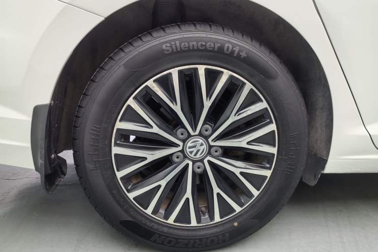 Used Volkswagen Sagitar 2019 280TSI DSG Comfort Version China V Standard Exterior 4