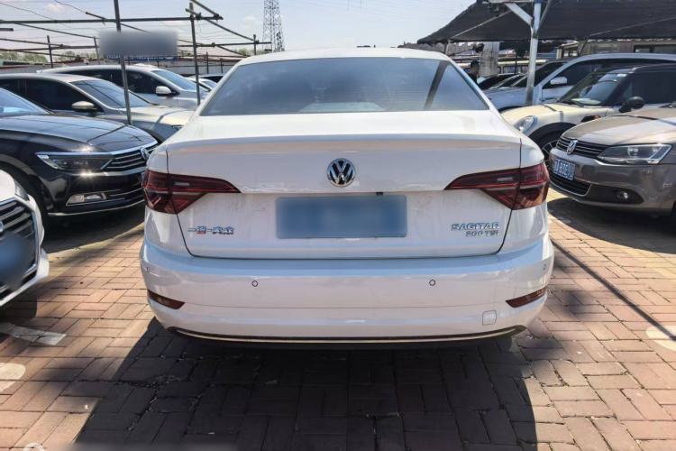 Used Volkswagen Sagitar 2019 200TSI DSG Comfort Version China V Standard Exterior 4