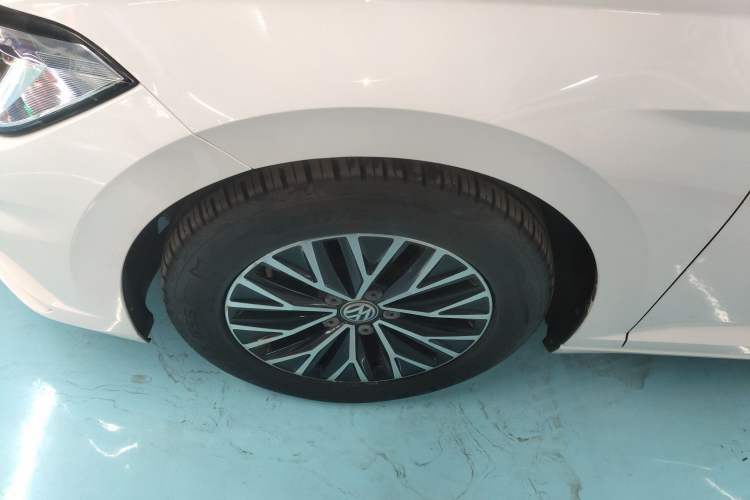 Used Volkswagen Sagitar 2019 200TSI DSG Comfort Version China VI Standard Exterior 4