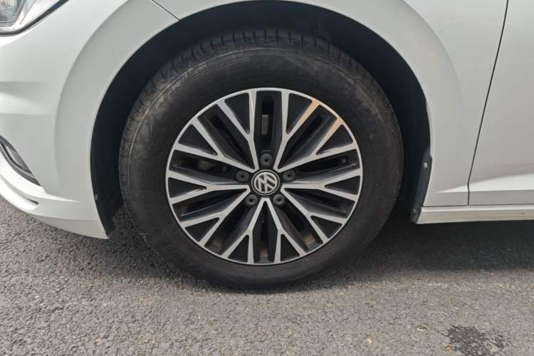 Used Volkswagen Sagitar 2019 280TSI DSG Comfort Version China VI Standard Exterior 4
