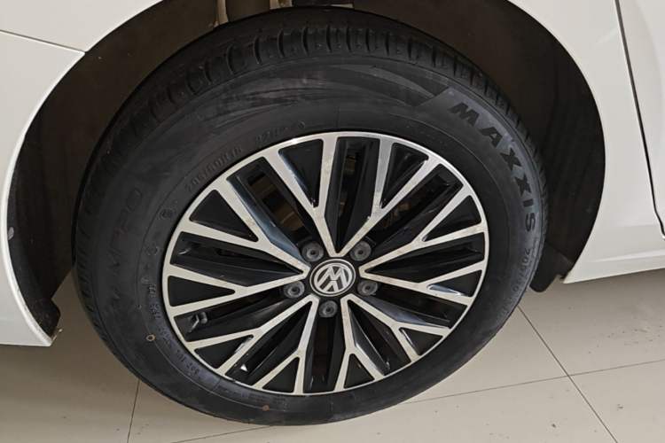 Used Volkswagen Sagitar 2019 280TSI DSG Comfort Version China VI Standard Exterior 5