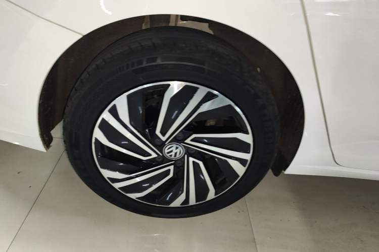 Used Volkswagen Sagitar 2019 280TSI DSG Luxury Version China VI Standard Exterior 5