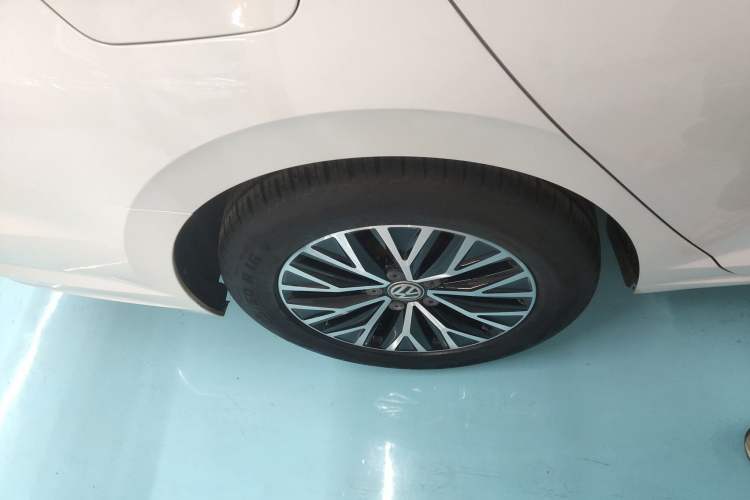 Used Volkswagen Sagitar 2019 200TSI DSG Comfort Version China VI Standard Exterior 5