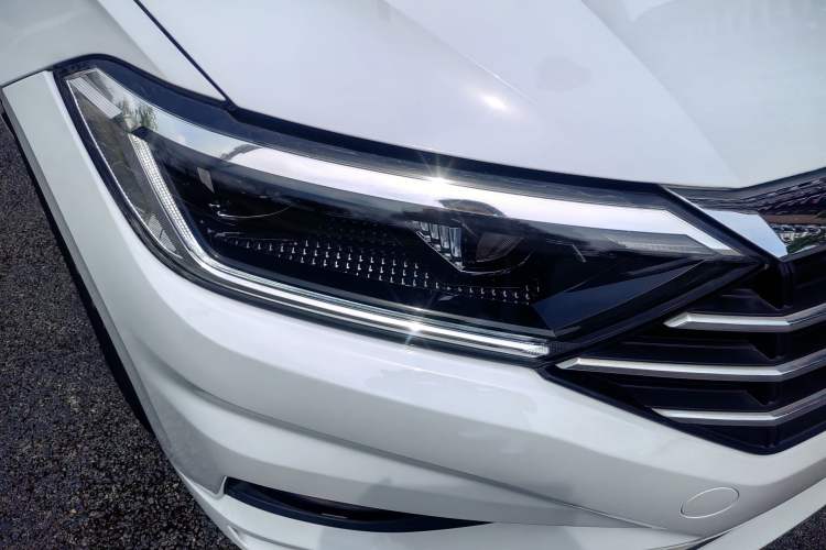 Used Volkswagen Sagitar 2019 200TSI DSG Comfort Version China VI Standard Exterior 5