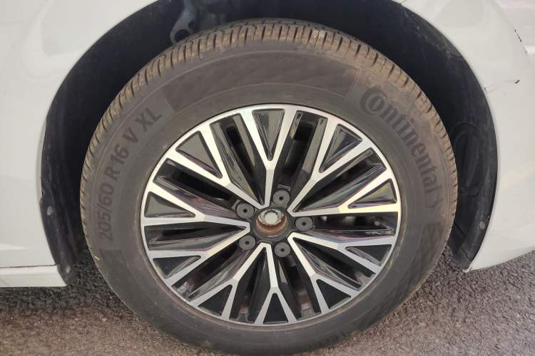 Used Volkswagen Sagitar 2019 200TSI DSG Comfort Version China VI Standard Exterior 7