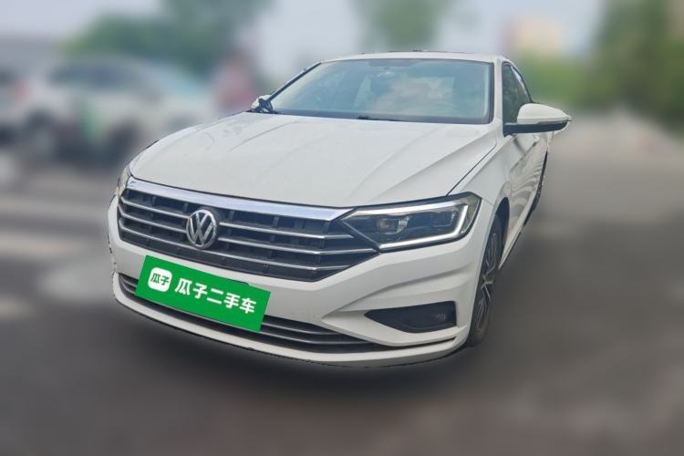 Used Volkswagen Sagitar 2019 200TSI DSG Comfort Version China VI Standard Guazi used car, China used car export, Used car for sale, Used  cars, Cheapest cars for sale