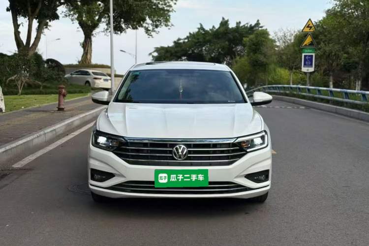 Used Volkswagen Sagitar 2019 200TSI Manual Comfort Version China VI Standard Front